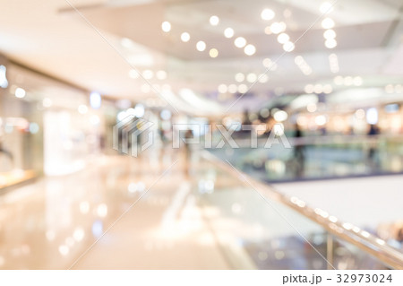 Blur shopping mall and retail store interior 32973024
