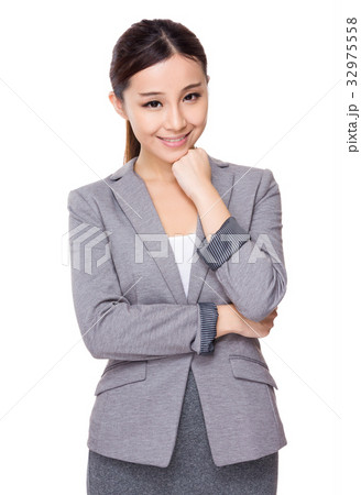 Asian young Businesswoman 32975558