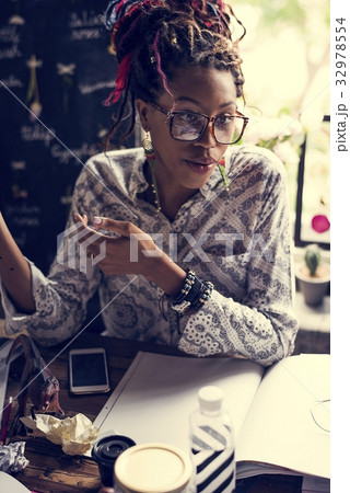 Colleagues Exchanging Opinion Ideas Working 32978554