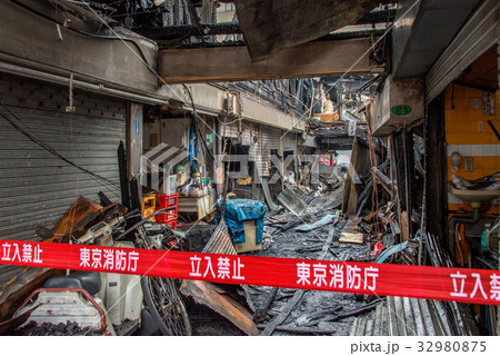 火災現場 火災現場 32980875
