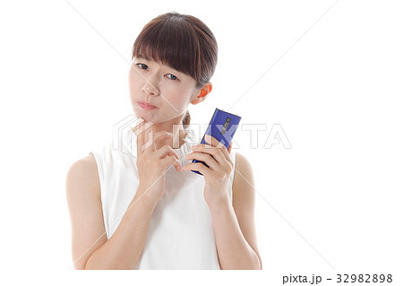 不審メールイメージ 32982898