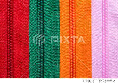 Colorful and many zipper for tailoring 32989942