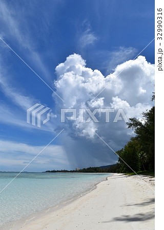 サイパン 入道雲 サイパン 入道雲 32990316