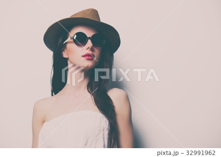 portrait of the young woman with shopping bags 32991962
