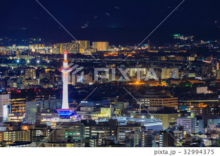 京都　京都タワー夜景　 32994375