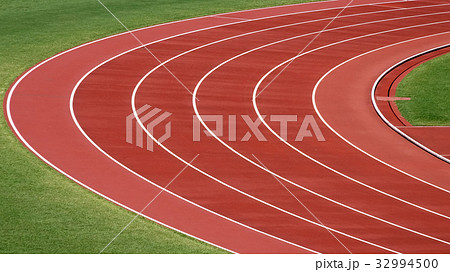 トラックの写真素材