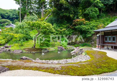 円覚寺 庭園（方丈裏） 神奈川県鎌倉市 2017年7月現在 32998743