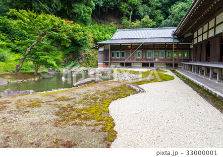 円覚寺 庭園(方丈裏) 神奈川県鎌倉市 2017年7月現在 円覚寺 庭園(方丈裏) 神奈川県鎌倉市 2017年7月現在 33000001