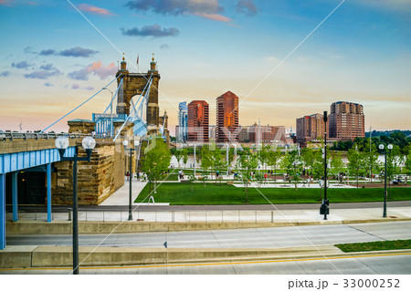 John A. Roebling Suspension Bridge 33000252