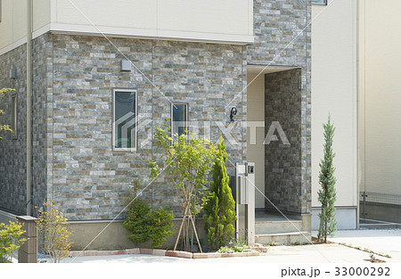 住宅のエントランス 住宅のエントランス 33000292