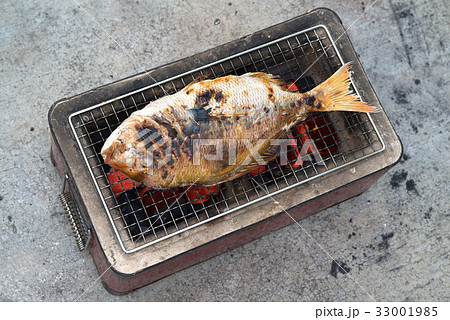 タイの網焼き タイの網焼き 33001985