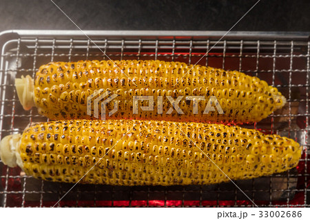 スウィートコーン　Sweet and delicious corn 33002686