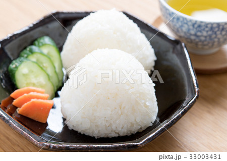 塩むすび 33003431