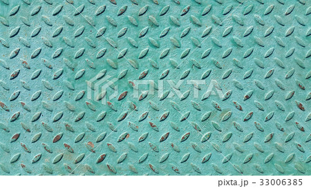 Texture of old green metal diamond plate 33006385