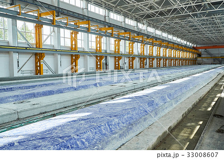 Manufacturing concrete slabs. reinforced concrete Manufacturing concrete slabs. reinforced concrete 33008607