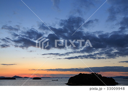 瀬戸内の夕景 -通仙園展望台- 33009948