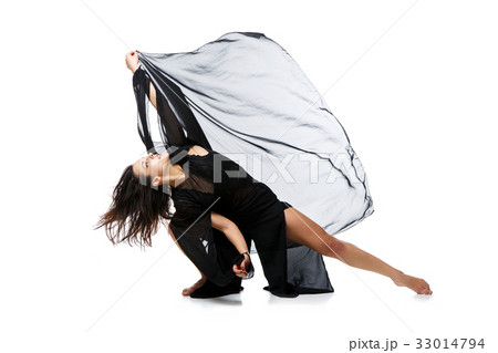 Beautiful modern dancer girl 33014794