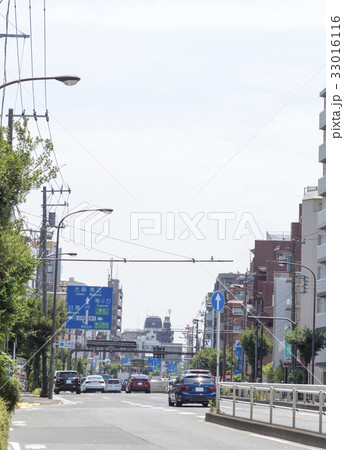 駒沢陸橋交差点から見える環七通り 33016116