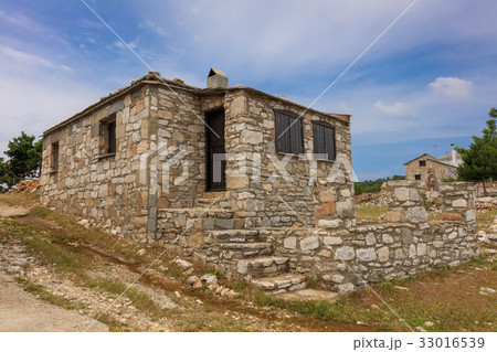 Traditional house in Kastro village, Greece Traditional house in Kastro village, Greece 33016539