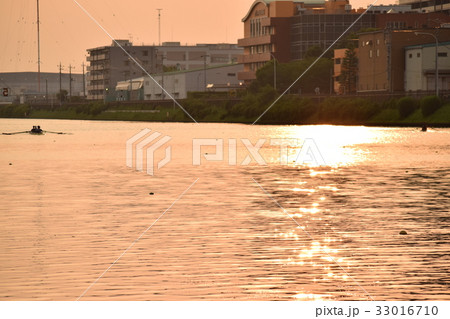 戸田公園ボート部夕暮れ001 33016710