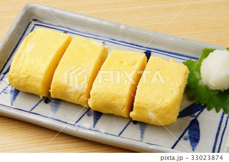 出汁巻き玉子 出汁巻き玉子 33023874