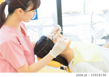 歯科、歯科衛生士、歯科医、女性、治療 歯科、歯科衛生士、歯科医、女性、治療 33028146