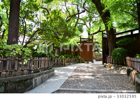 大阪　四天王寺の日本庭園 33032595