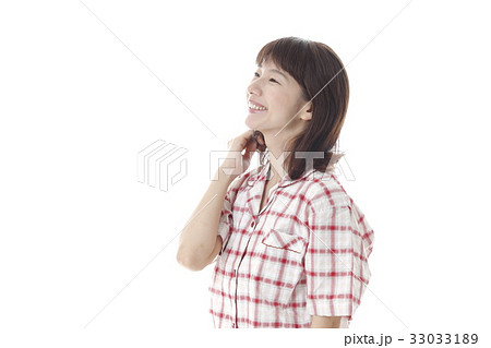 寝起の女性 寝起の女性 33033189