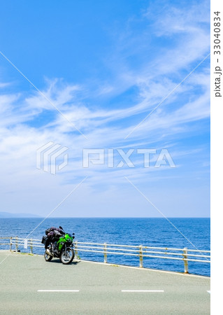 バイクツーリング（海岸線） 33040834