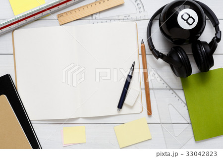 Stationery supplies - flat lay of workplace 33042823