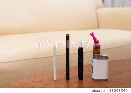 色々なたばこ 電子たばこ 加熱式たばこ 水蒸気たばこ 色々なたばこ 電子たばこ 加熱式たばこ 水蒸気たばこ 33043540