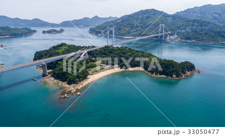 見近島と瀬戸内海（しまなみ海道）　空撮 33050477