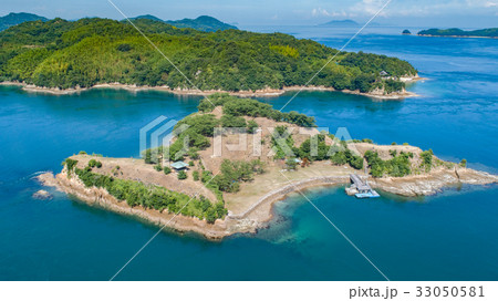 能島(愛媛県今治市/しまなみ海道) 空撮 能島(愛媛県今治市/しまなみ海道) 空撮 33050581