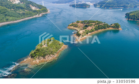 能島（愛媛県今治市／しまなみ海道）　空撮 33050596