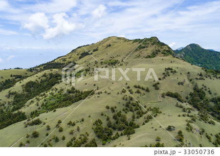 瓶ヶ森（かめがもり） 空撮 33050736