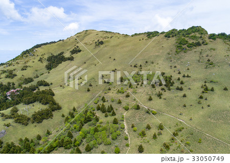 瓶ヶ森（かめがもり） 空撮 33050749