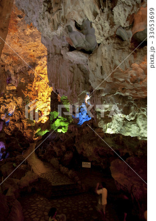ティエンクン洞の鍾乳洞 ティエンクン洞の鍾乳洞 33053699