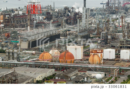 Factory in Yokkaichi of Japan Factory in Yokkaichi of Japan 33061831