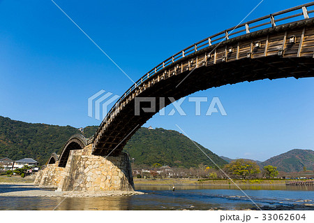 Wooden Arched Kintai Bridge 33062604