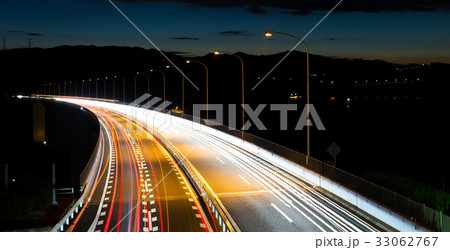 Highway at night 33062767