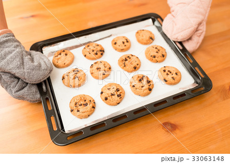 Homemade chocolate cookies 33063148