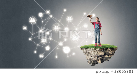 Idea of children Internet communication or online playing and pa 33065381