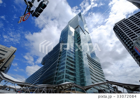 あべのハルカス（阿倍野歩道橋下より） 33072084