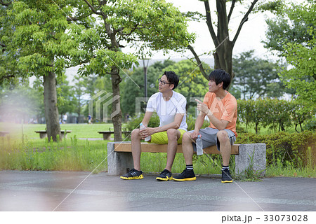 ベンチ - 休憩 ベンチ - 休憩 33073028