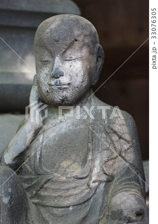 信州の文化財　名匠　守屋貞治の石仏　か羅陀山地蔵尊　半身左俯瞰（下諏訪町慈雲寺） 33076305