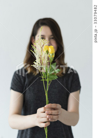女性　花 33079482