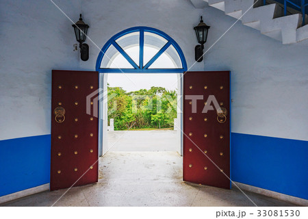 Entrance of Ci'en pagoda 33081530