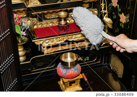 仏壇の掃除 仏壇の掃除 33086409