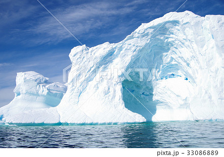 氷山の写真素材