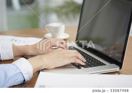 30代 ノートパソコン ノートブック 33087498